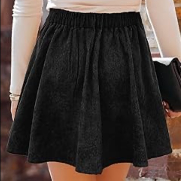 Vintage 90s Y2K Mini Skirt Crushed Velvet Black Flowy Pleated Dark Romantic L - Picture 4 of 13